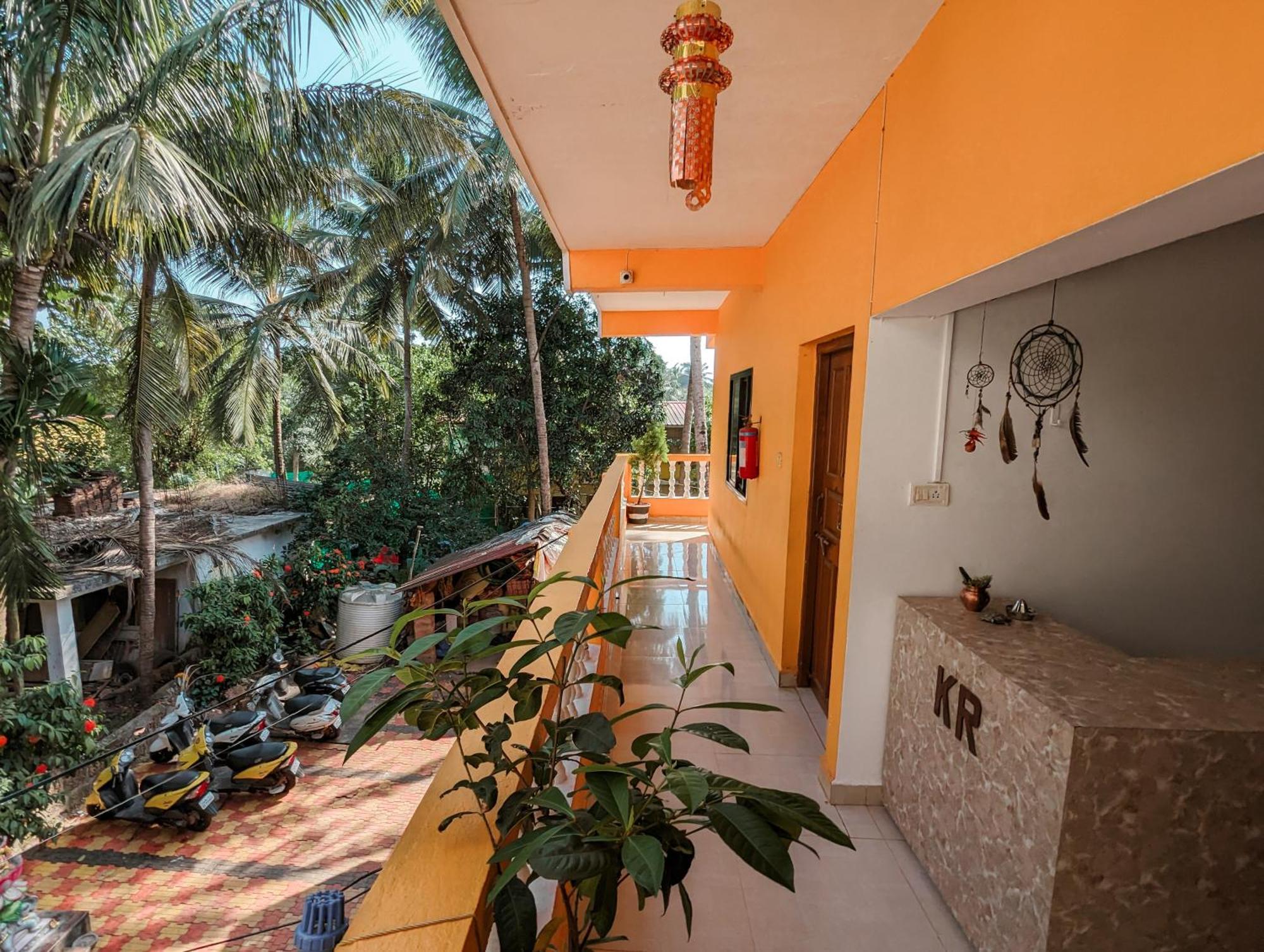 Krishna Guest House Арамболь Экстерьер фото